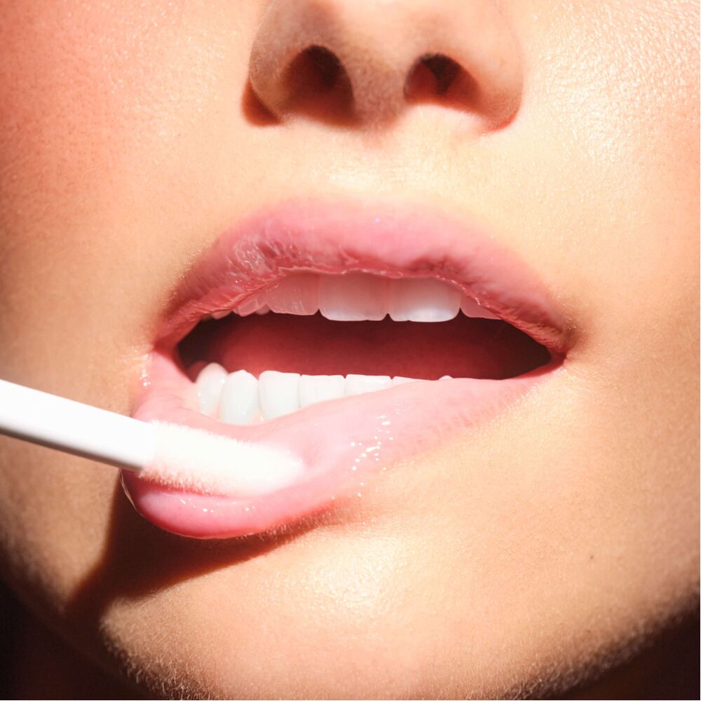 Lip Wonder Serum